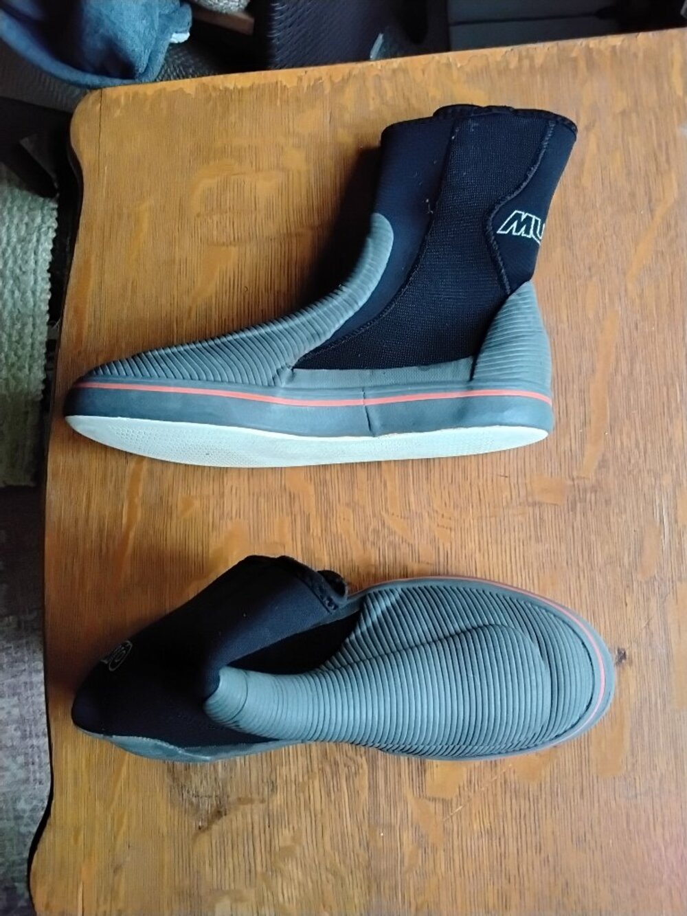 Neoprene sailing boots
